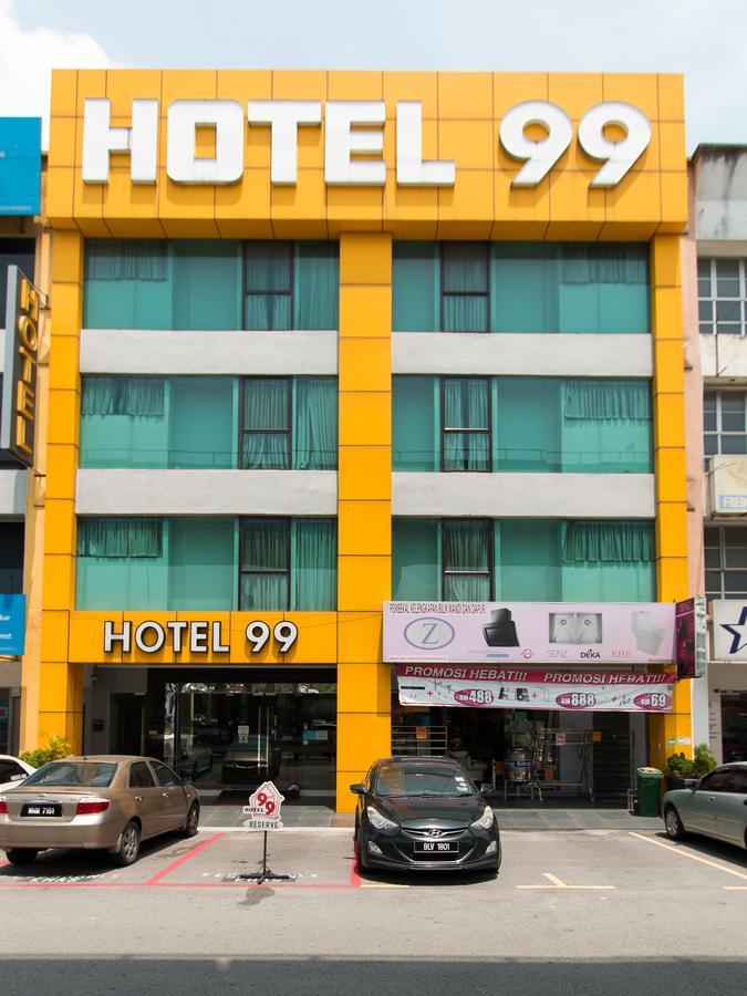 Hotel 99 Pusat Bandar Пучонг Экстерьер фото